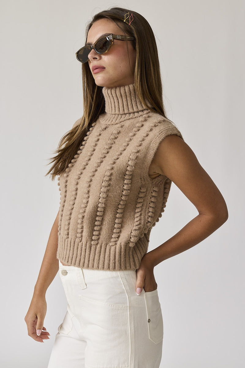 Taupe-less beach Top- taupe