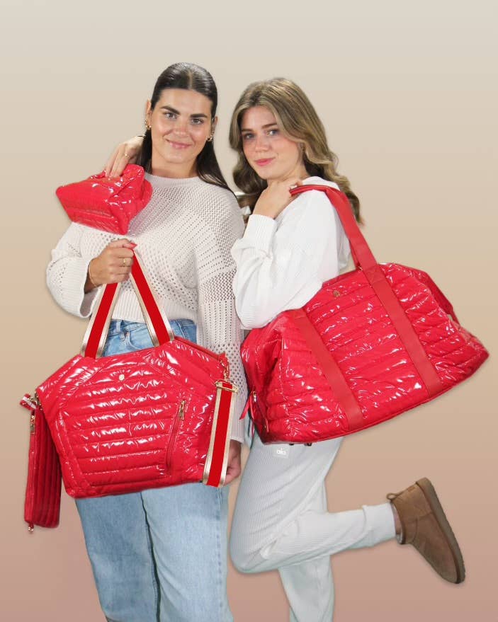 The Cassie Weekender Candy Apple